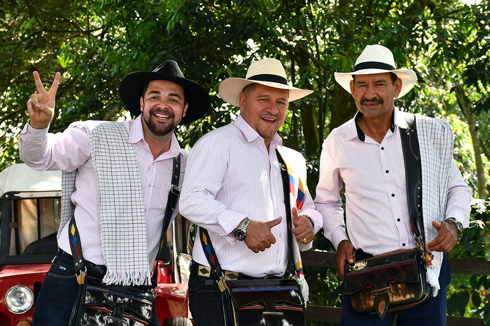 trova y humor en el quindio